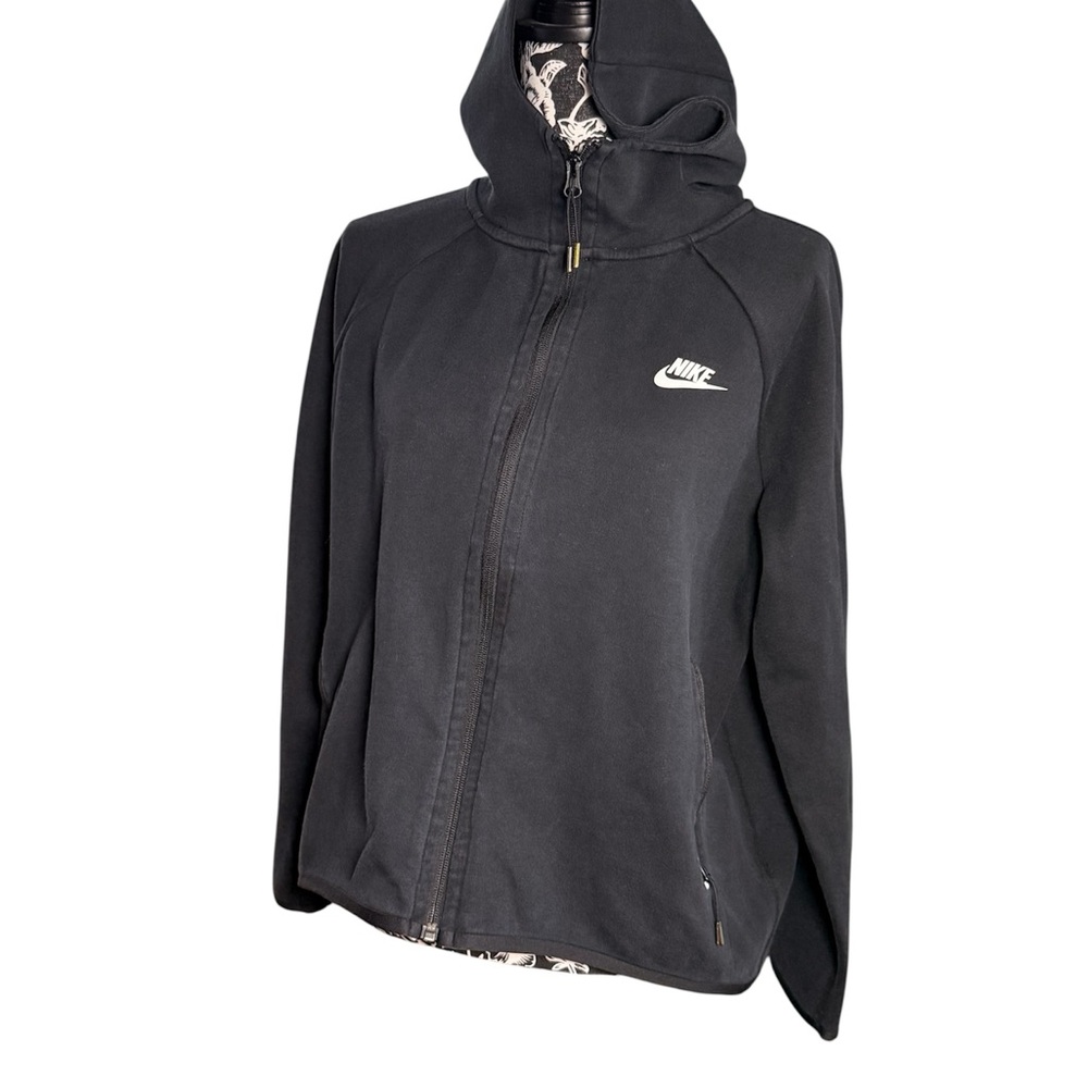Nike Black Full Zip Hooded Jacket High Low Hem